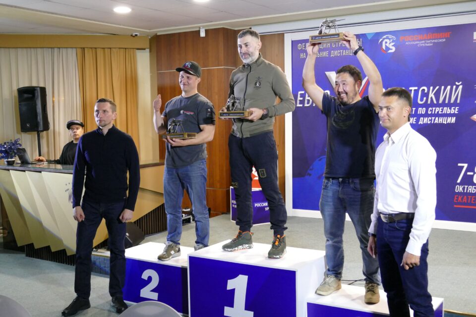 Три награды завоевали якутяне на чемпионате России по стрельбе на дальние дистанции.